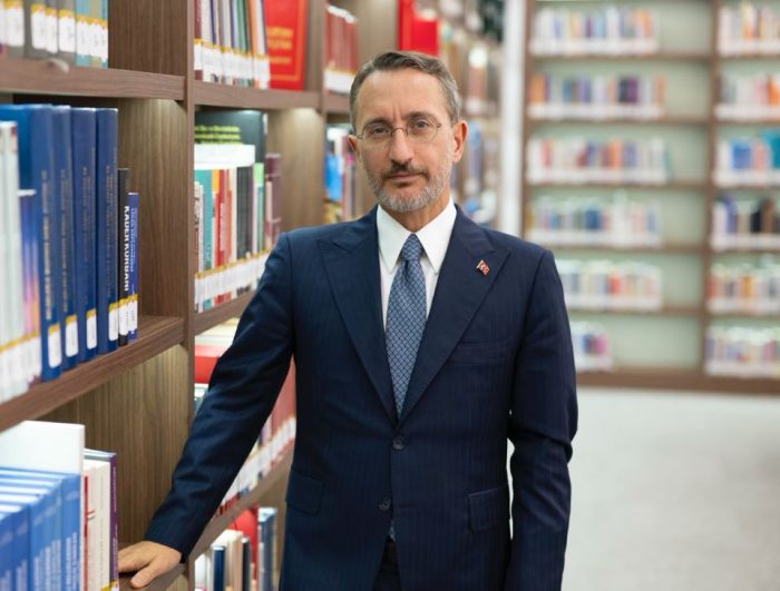 Artículo de Fahrettin ALTUN, Director de Comunicaciones de la República de Türkiye, sobre la lucha por la verdad en la era digital