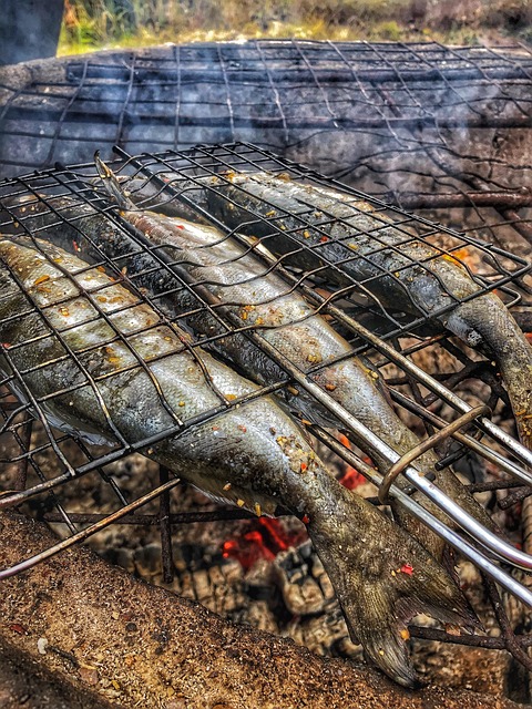 El pescaíto es mucho más que una forma de cocinar pescado: es un símbolo cultural, gastronómico y social profundamente ligado a Andalucía